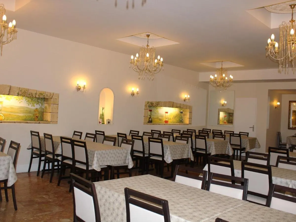 ***  Hotel Du Gave Lourdes France