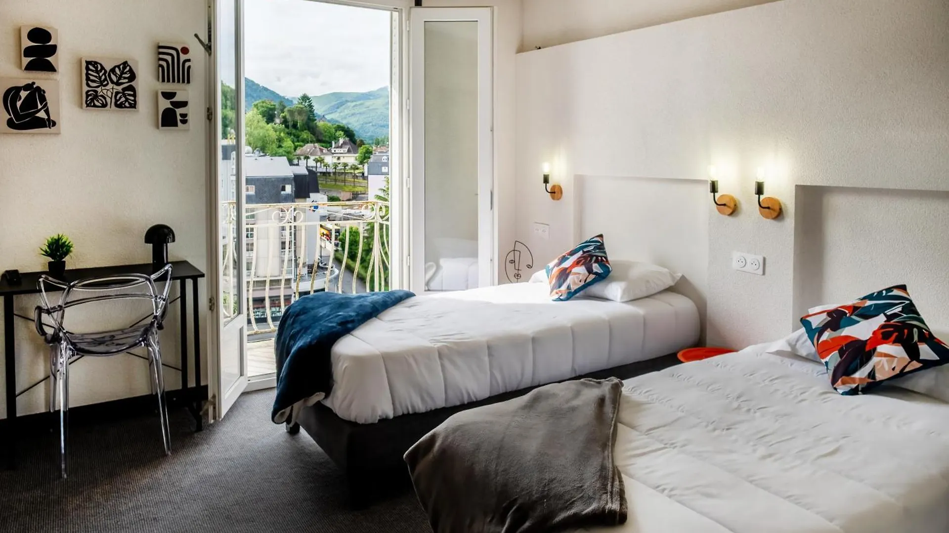 Hotel Du Gave contacts